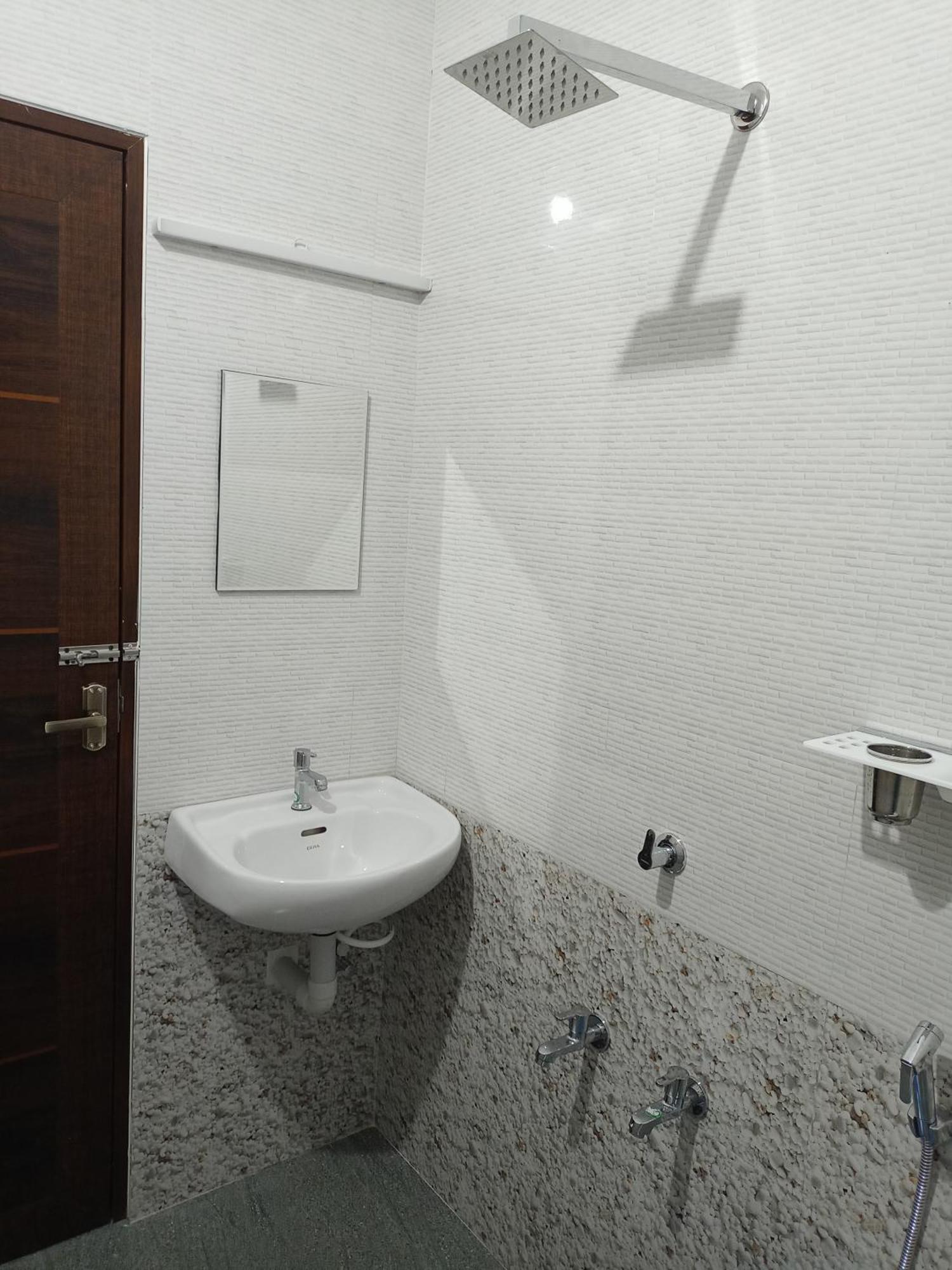 The Celeste Inn Vagamon Exterior photo
