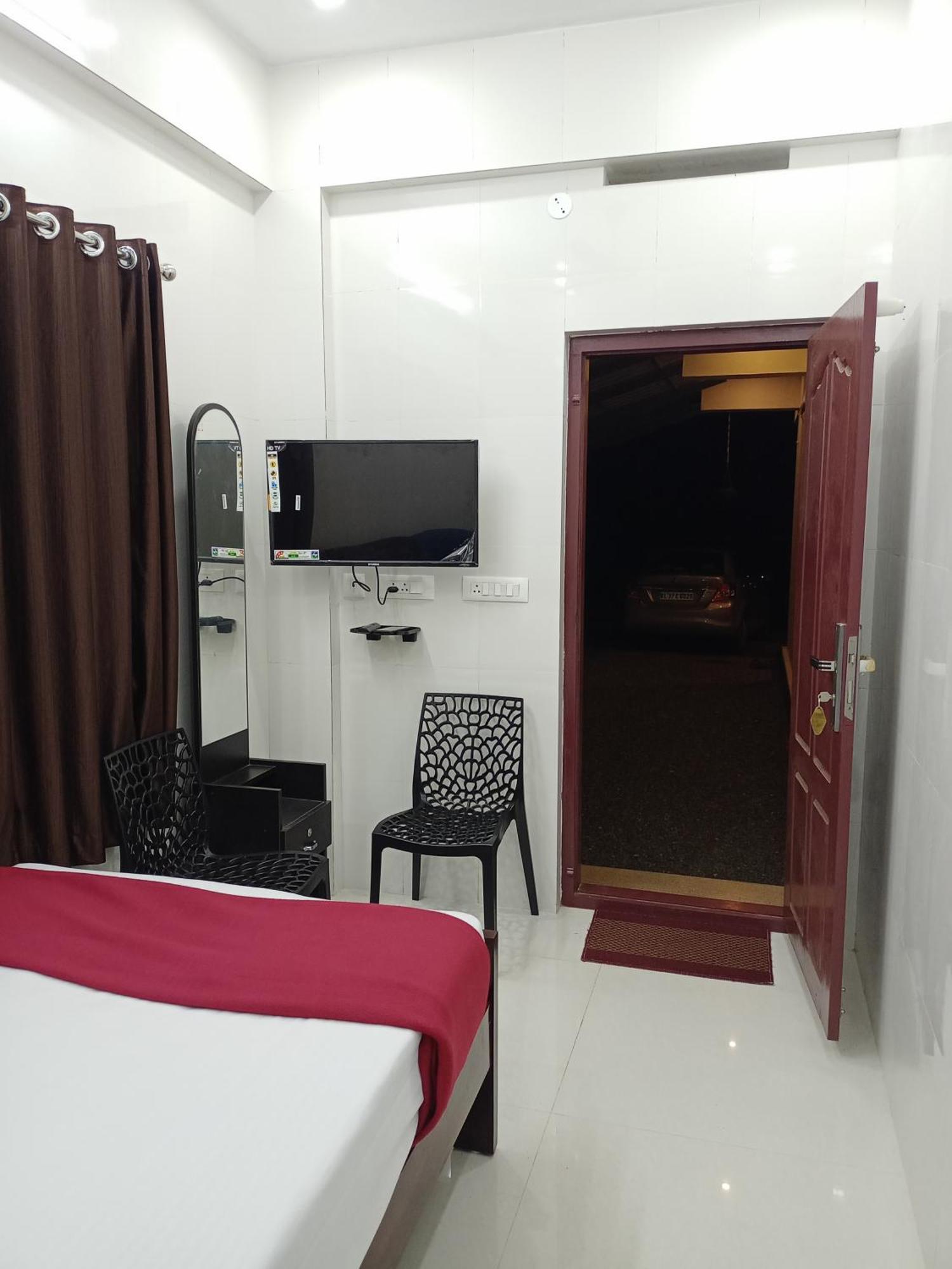 The Celeste Inn Vagamon Exterior photo